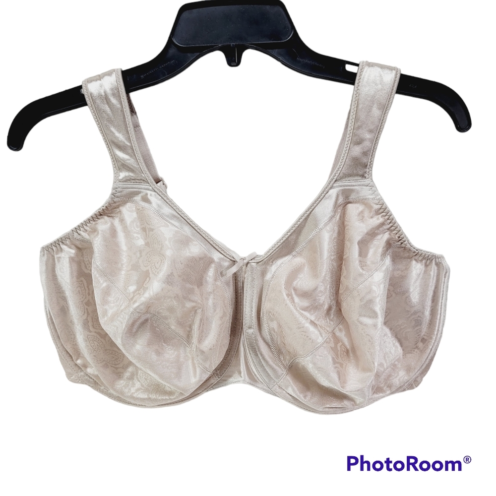 * Bali 42Dd underwire full coverage bra paddless cushion straps tan colorway